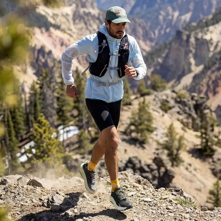 Men's Wide Toe Trail Running Sneakers — no toe squeeze